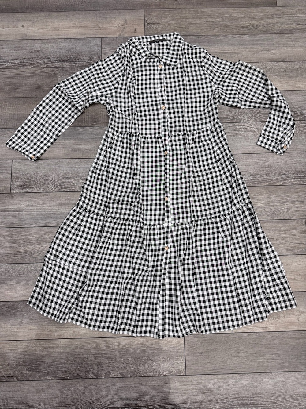 NWT Black & White Gingham Button-Front Tiered Dress